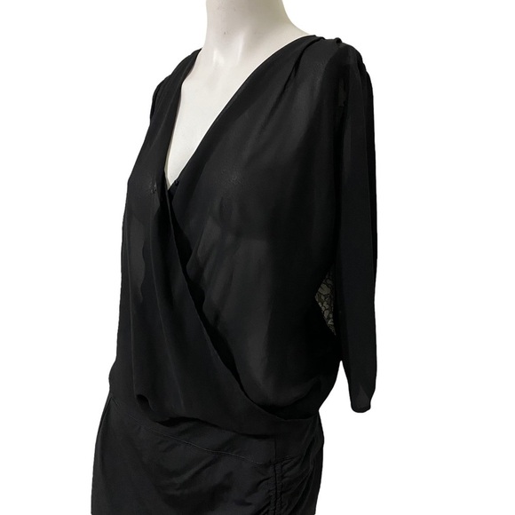 IZ Byer Woman’s Black Sheer Top with Cream Color Lace Roll Tab Sleeves  Jr Sz M - Picture 4 of 12